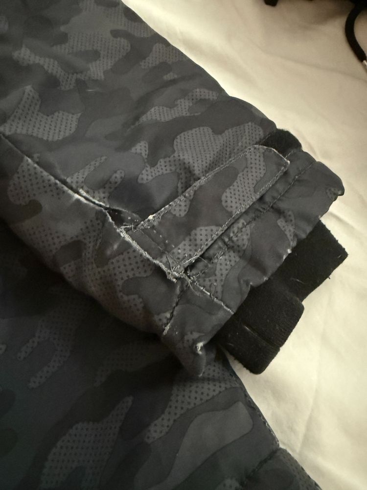 Immagine di Black And Grey Camo Hooded Jacket 8
